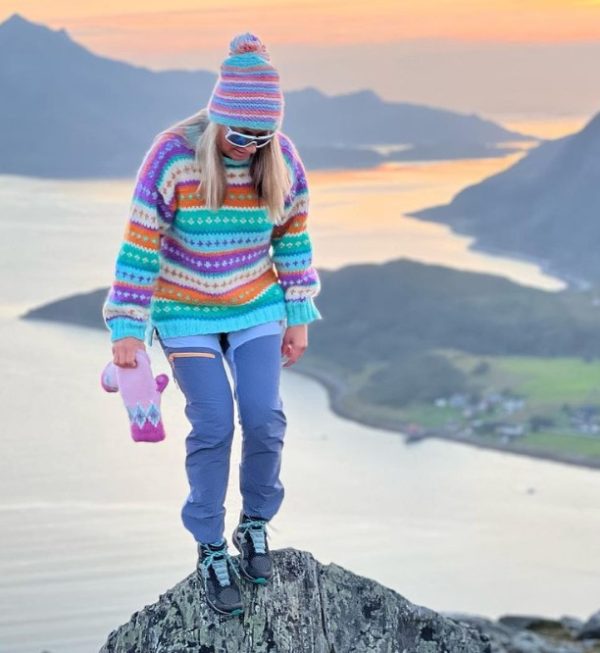 sørtind genseren - Pudderpiken